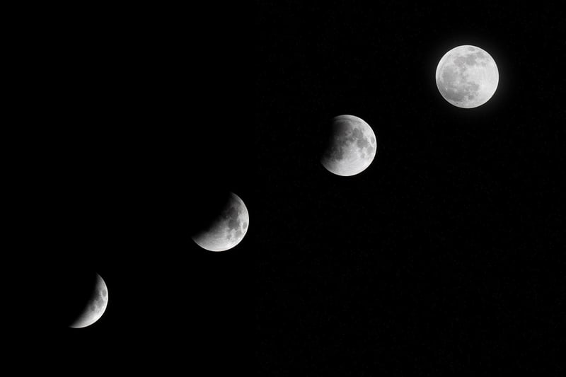 Moon Decor